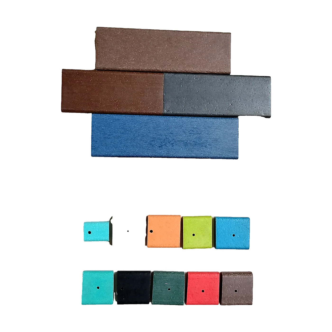 Masterbatch test color plaques (multi-color comparison)